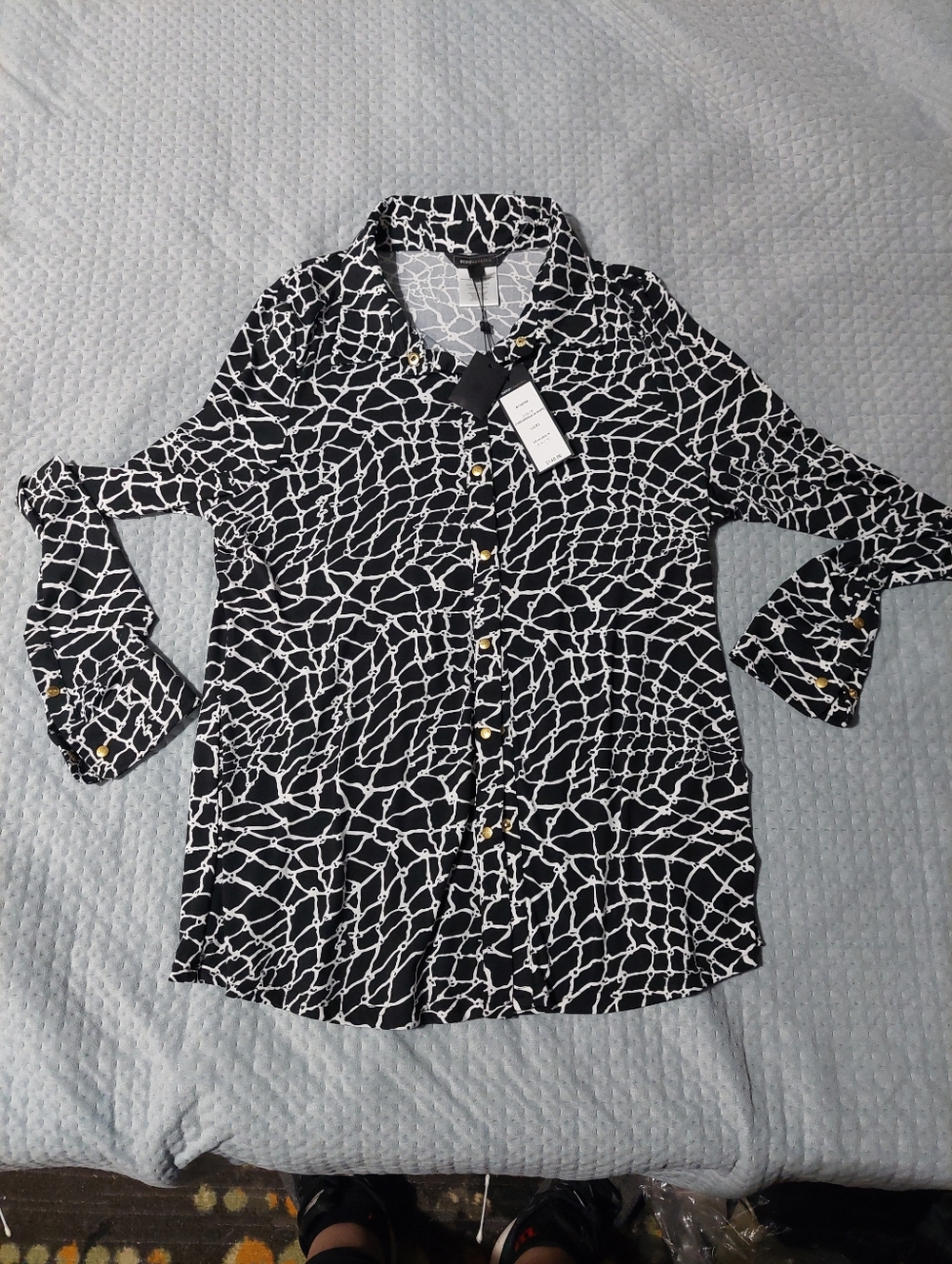 BCBGMaxAzria Black and White Abstract Print Shirt